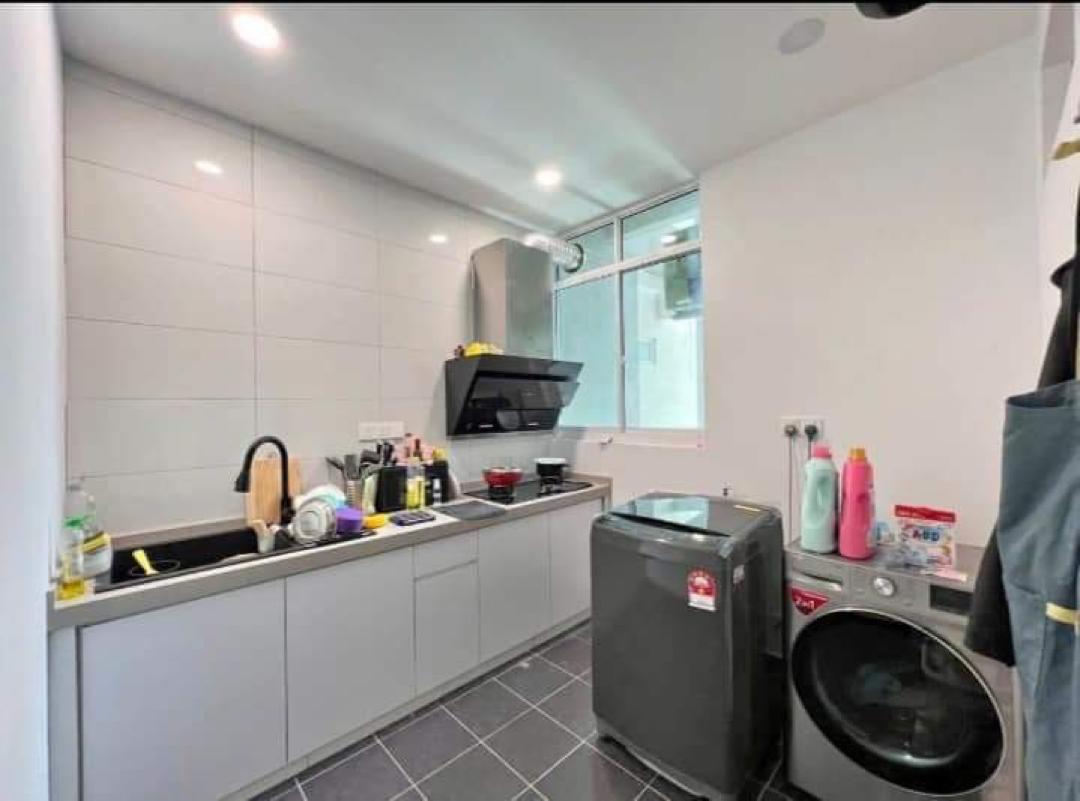 Straits Garden condominium - photo 3