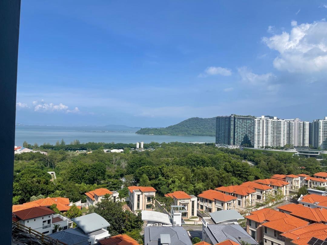 Triuni Residence ...