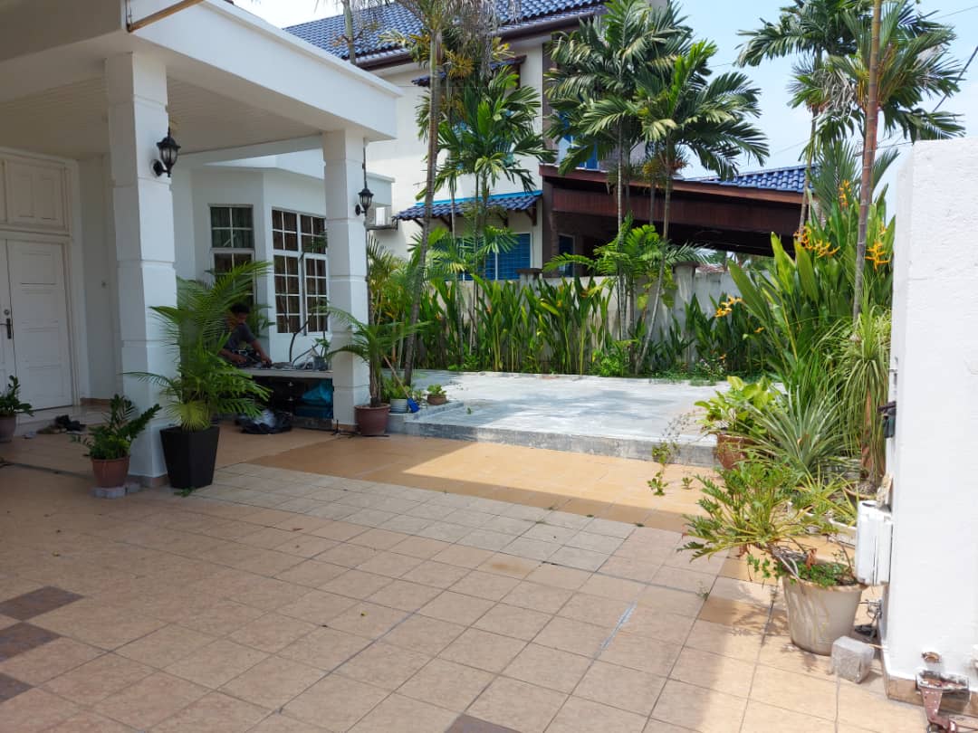 Single Storey Bungalow, Desa Subang Permai U6 - photo 3