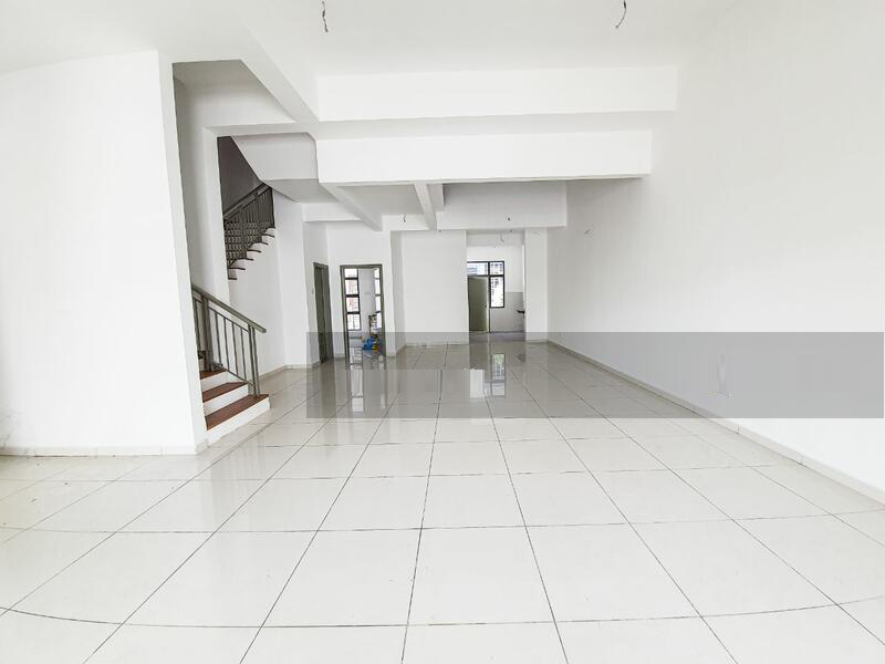 3 Storey House Alam Impian - photo 4