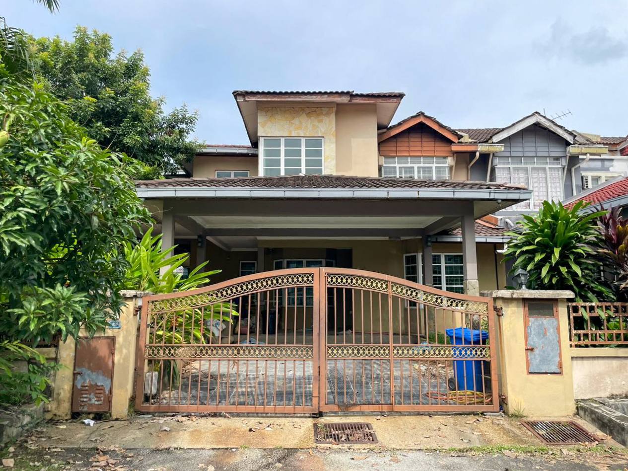 Corner Lot Double St ...