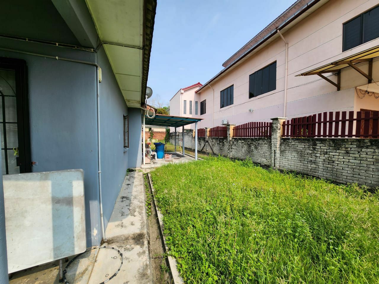 Bungalow desa subang permai - photo 6