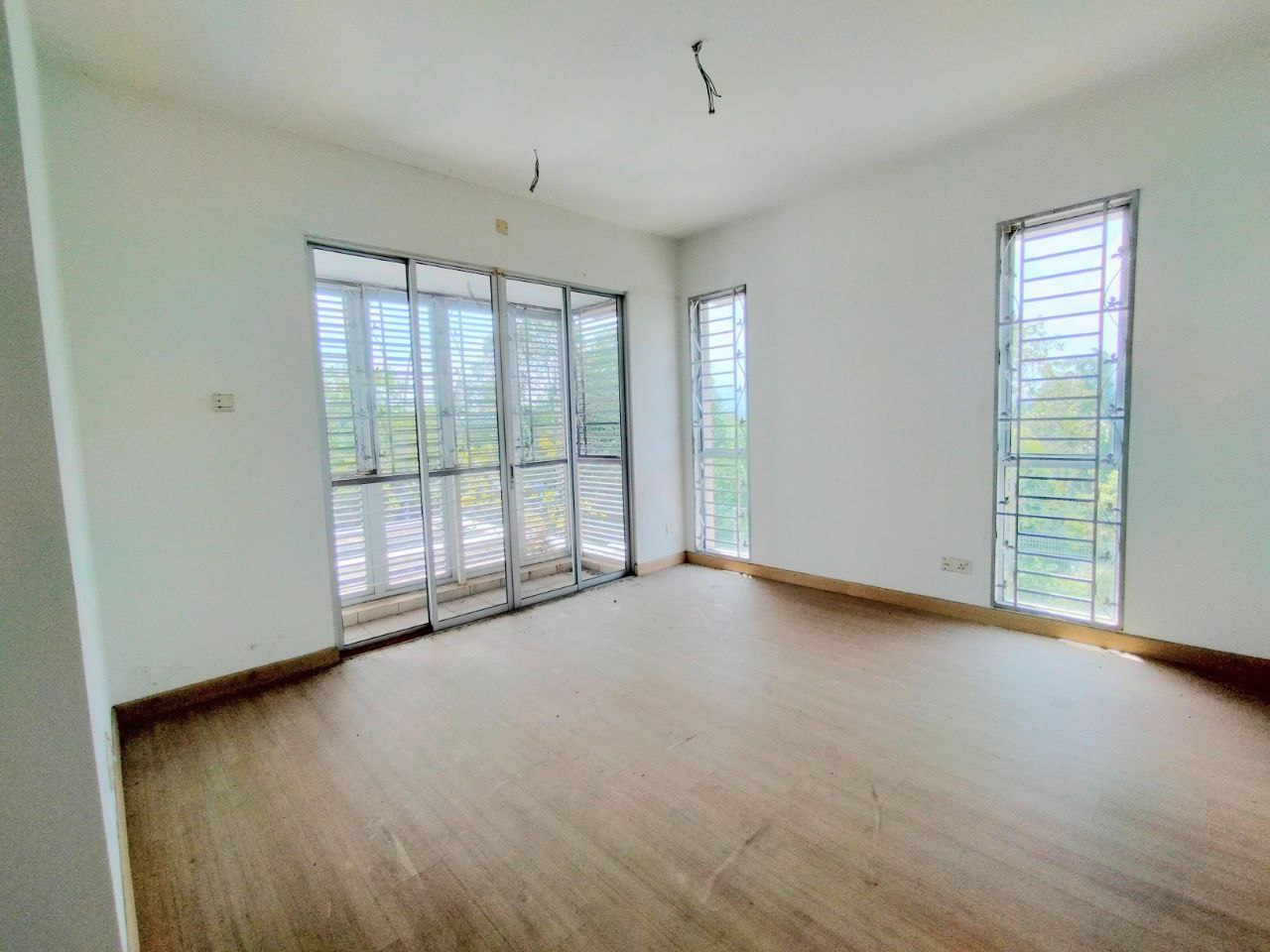 ariza elmina garden shah alam - photo 4