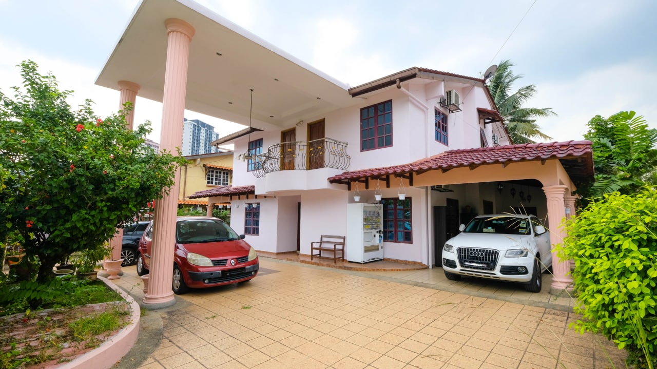 Bungalow Jalan Ibukota, Setapak - photo 6