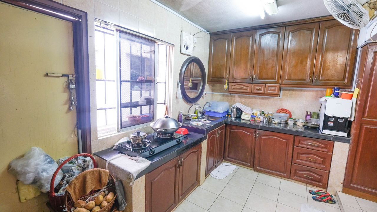 Taman Sri Manja, Petaling Jaya - photo 4