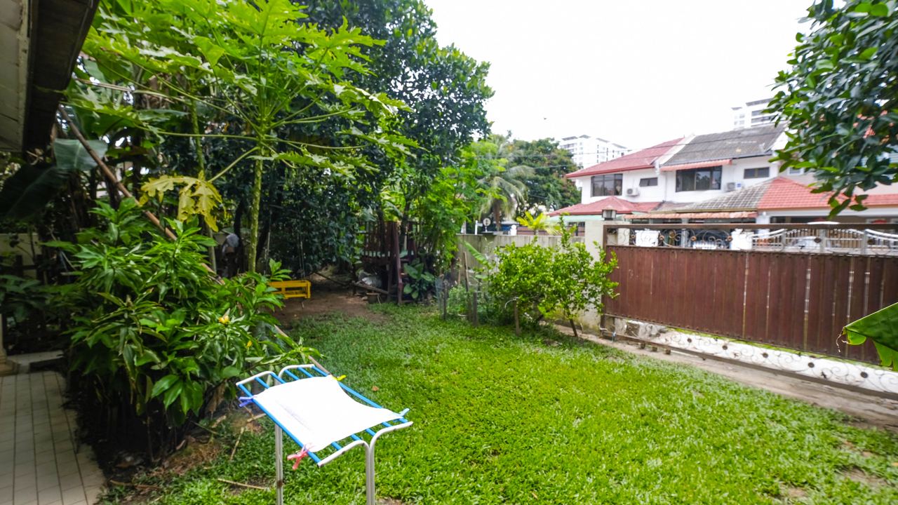 Taman Sri Manja, Petaling Jaya - photo 8