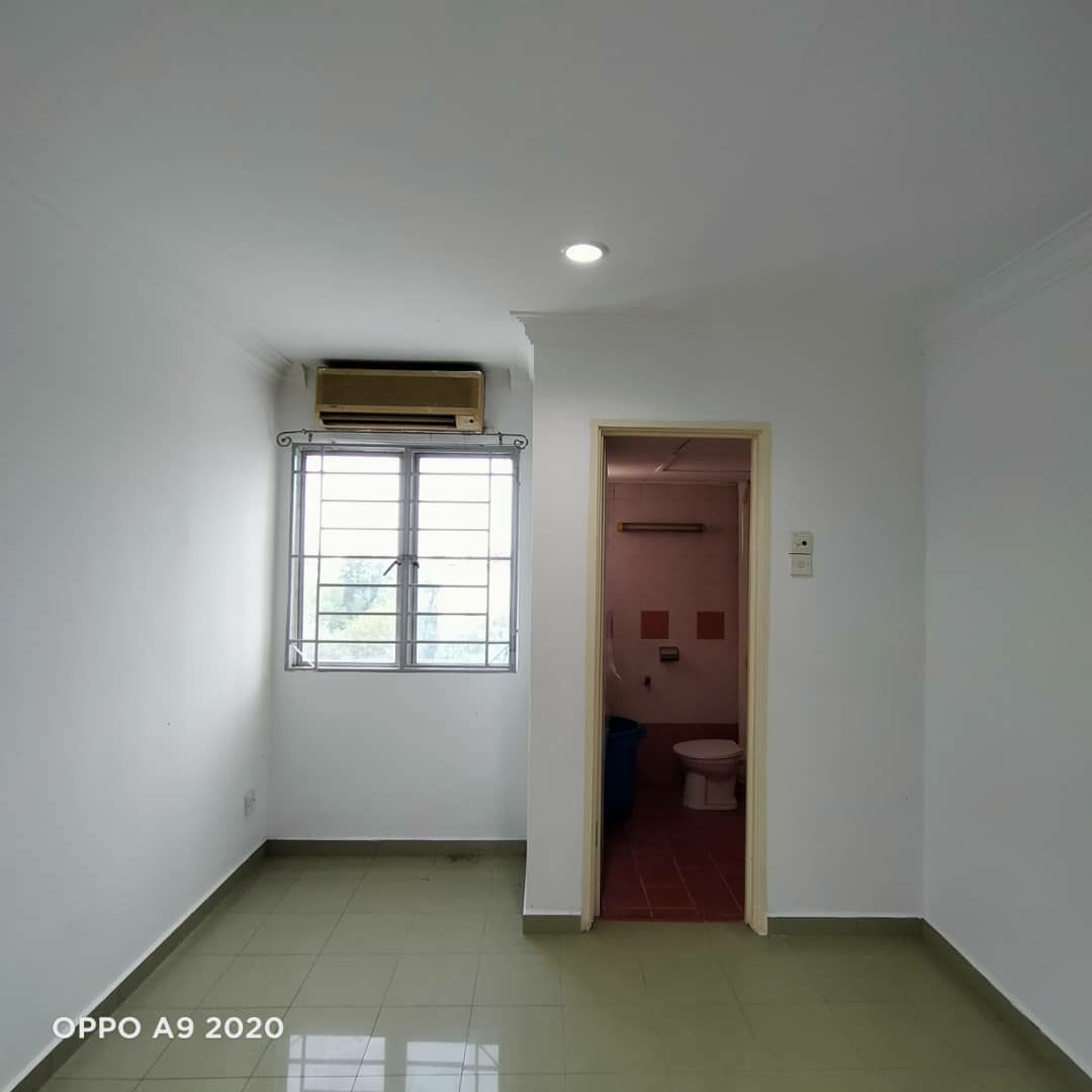 Apartment Mutiara Sek U5 Subang Bestari Shah Alam - photo 3