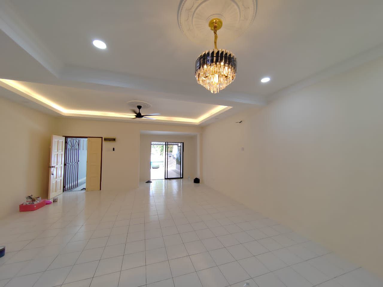 Double Storey Jalan Qamari Nusa Subang U5 - photo 5