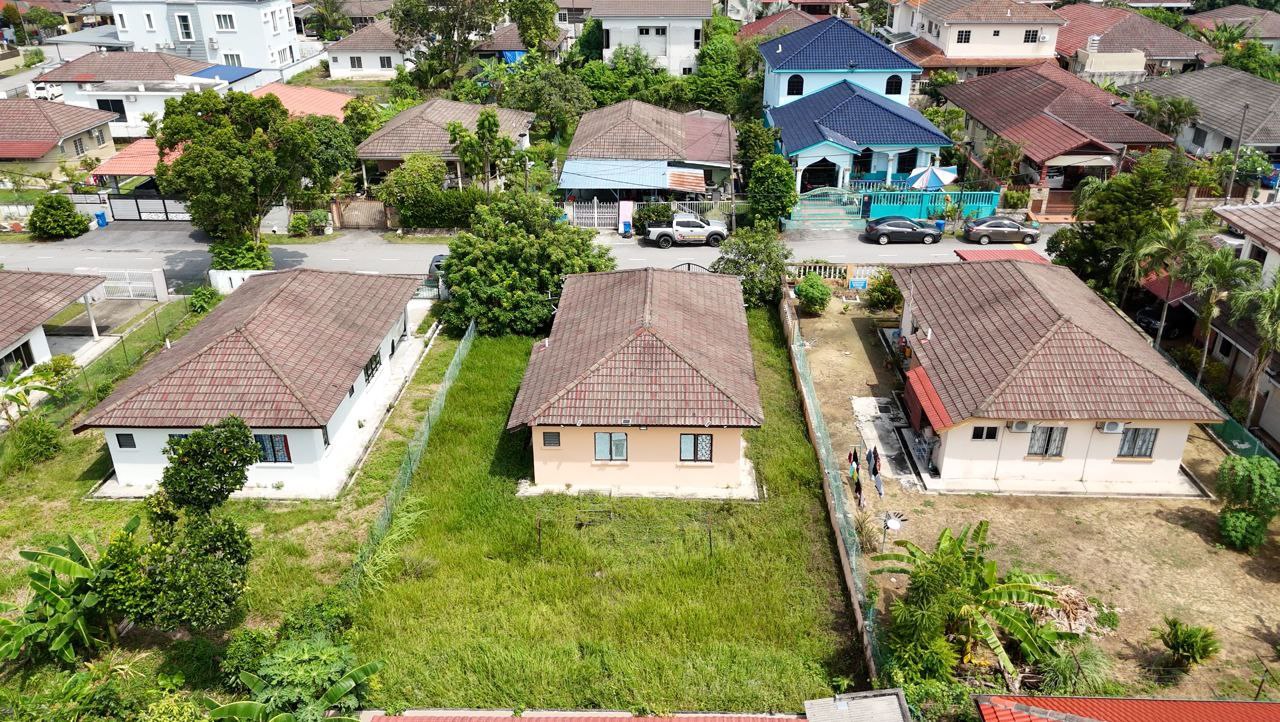 Bungalow Desa Subang Permai Shah Alam - photo 2