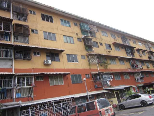 xxx Taman desaria Flat petaling jaya - photo 3