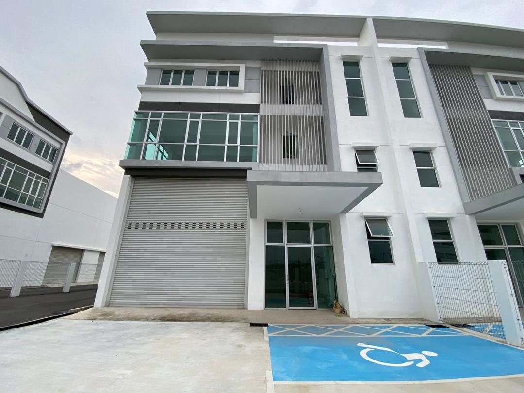 Valdor Semi-D Factory Golden Gateway Sungai Bakap - photo 5