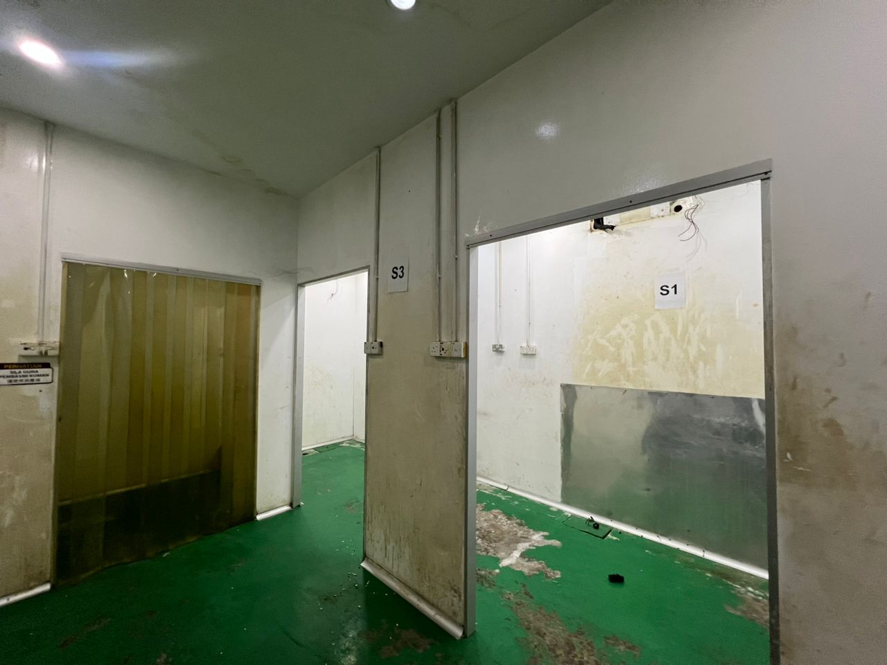 Permatang Tinggi 1half Storey Semi D Factory Rent - photo 7