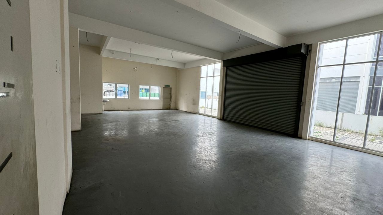 Bukit Tambun SemiD Factory 8,960 sqft 150 Amp - photo 1