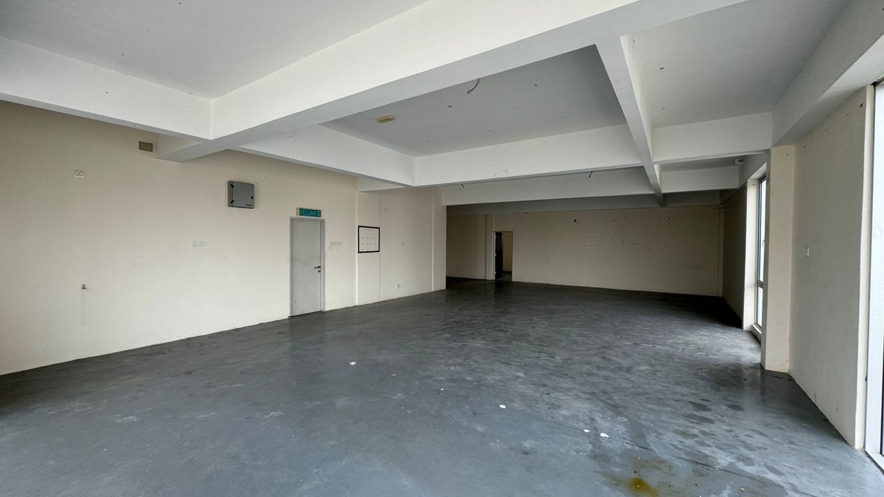 Bukit Tambun SemiD Factory 8,960 sqft 150 Amp - photo 6
