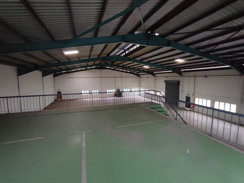 SP 1 Half Stry SemiD Industry 12,500 sqft 200 Amp - photo 7
