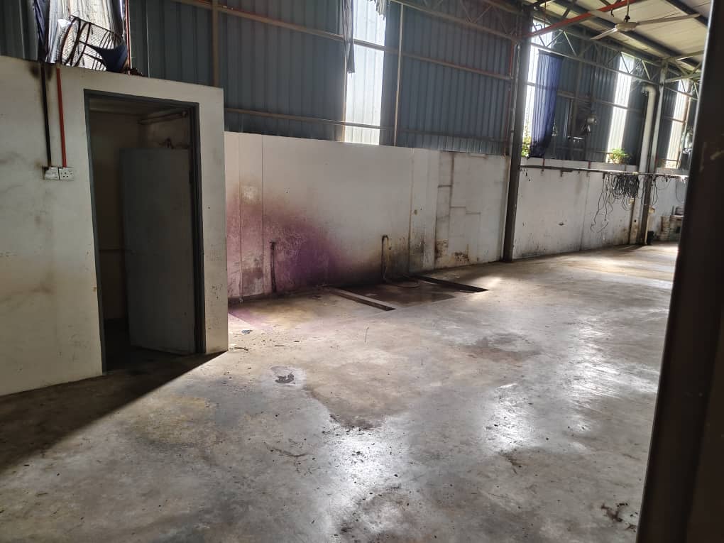 Permatang Tinggi Semi D Factory 6000 sqft - photo 4