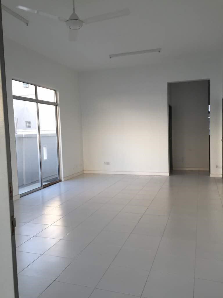 END LOT DOUBLE STOREY HOUSE Taman Alam Indah - photo 3