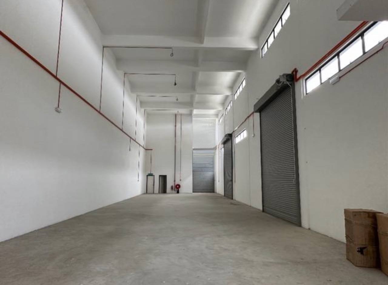 ----- LMV Valdor Industrial 060 - photo 5