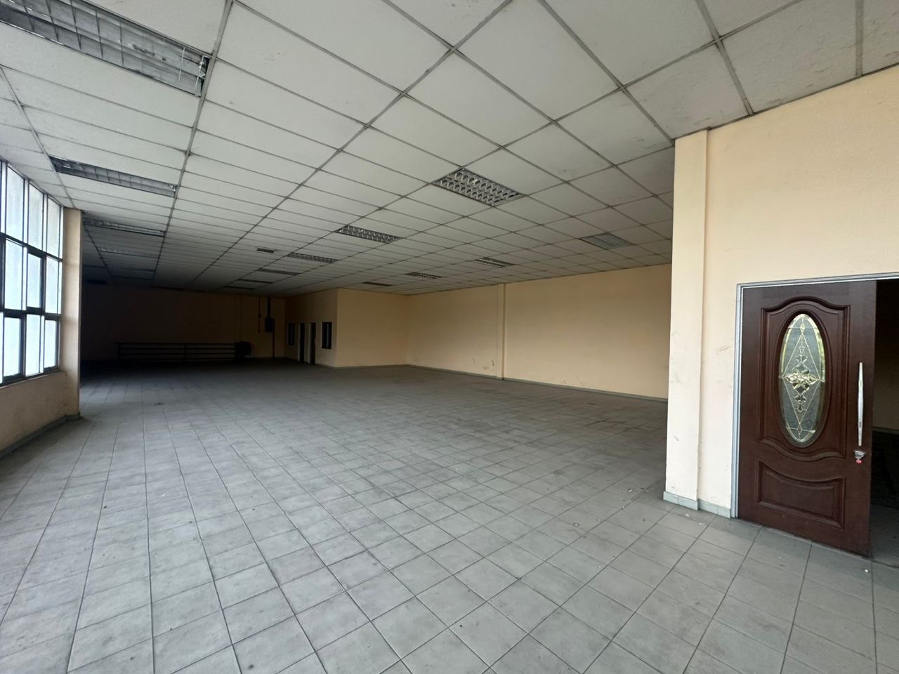 ----- LMBW Butterworth Industrial 228 - photo 4