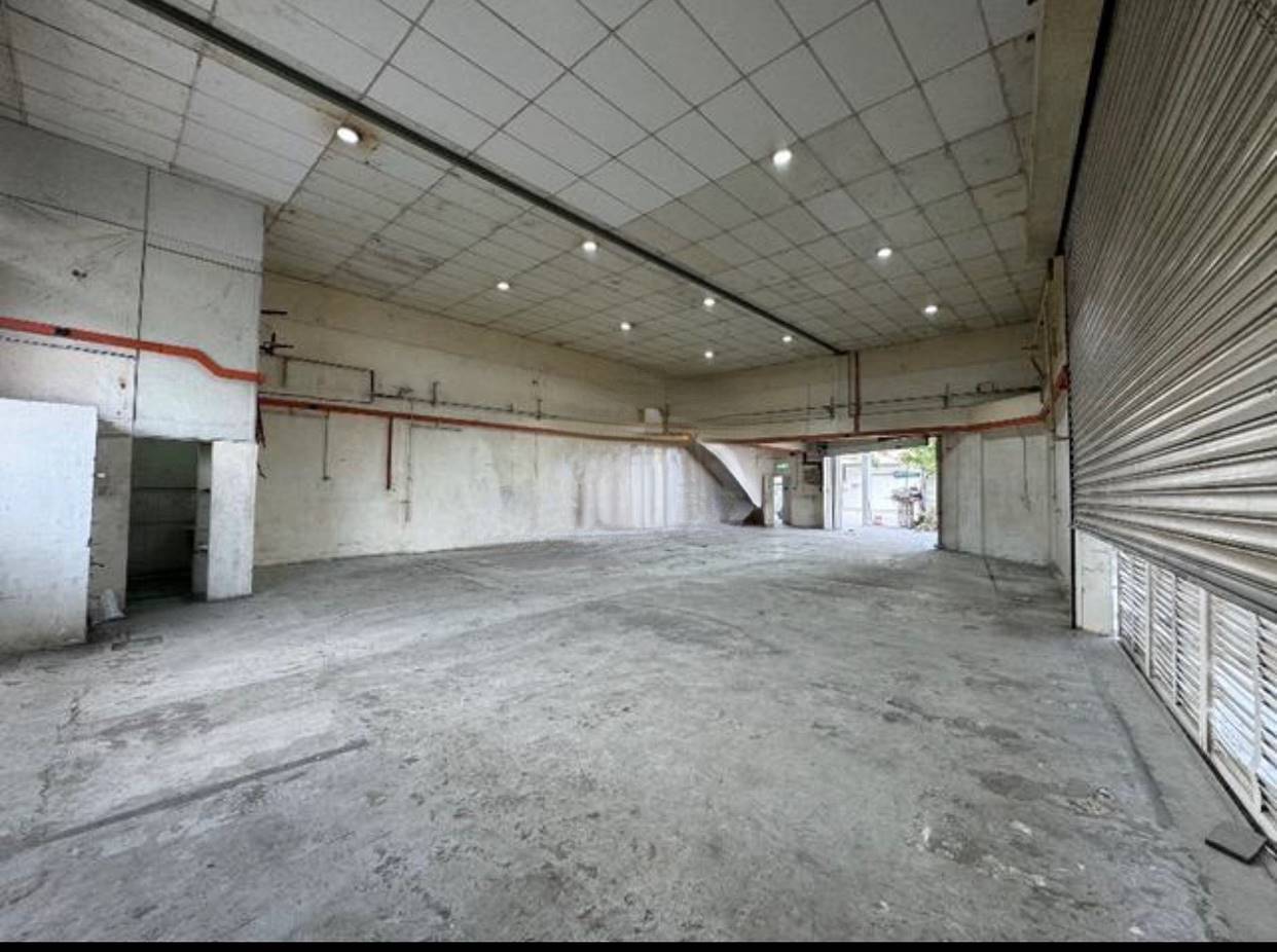 ----- Batu Maung Industrial 185 - photo 3
