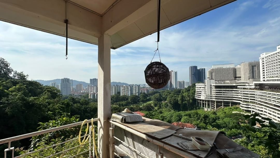 ----- 4 Sty Bungalow For Sale Bukit Jambul RC00430 - photo 6