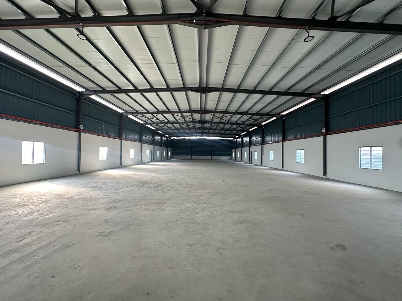----- LMBL Bayan Lepas Industrial 240a - photo 1