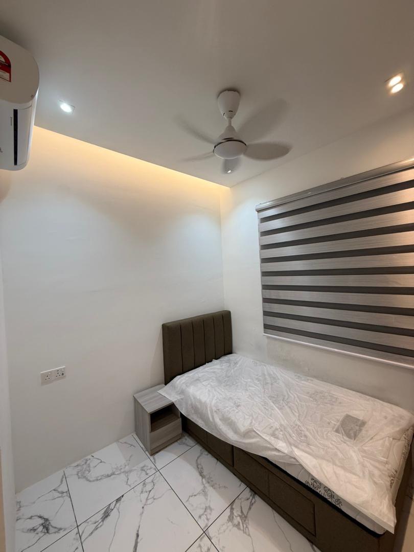 Quaywest For Rent RC00388 - photo 6