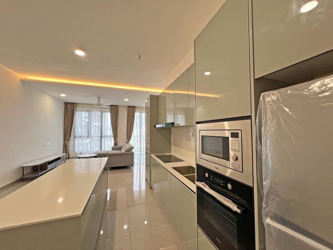MUZE PICC FOR RENT RC00398 - photo 2