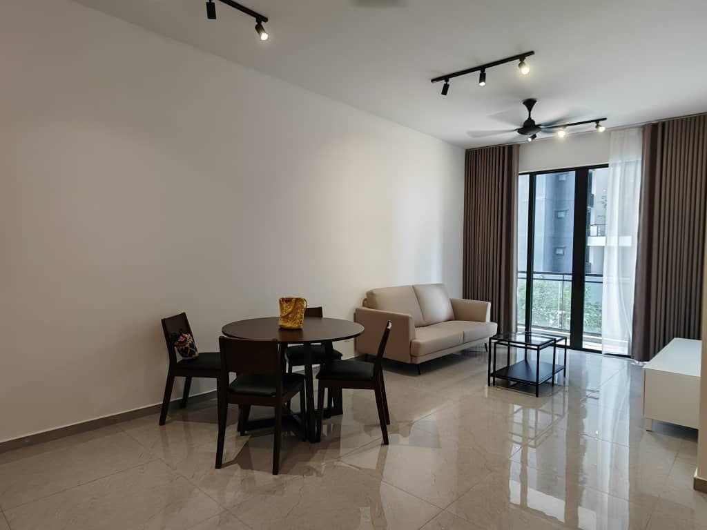 MUZE PICC FOR RENT RC00404