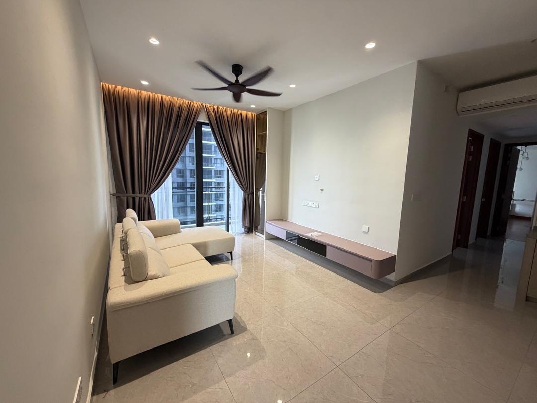 MUZE PICC FOR RENT RC00409