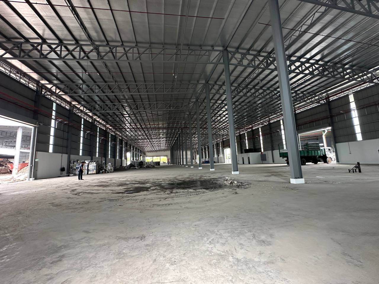 ----- LMBMK Bukit Minyak Industrial 268