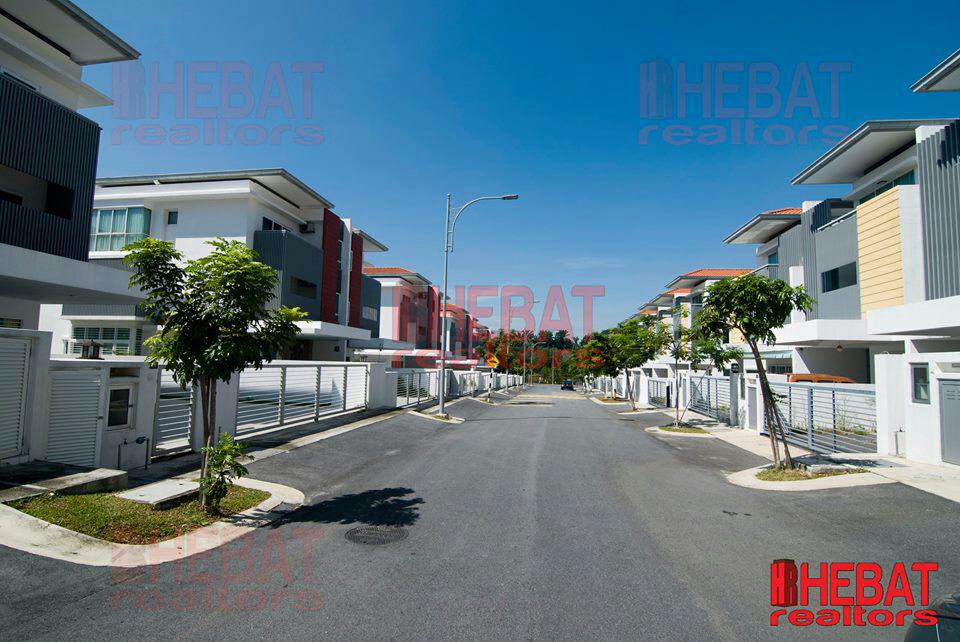 Semi-D Taman Nadayu 92 - photo 9