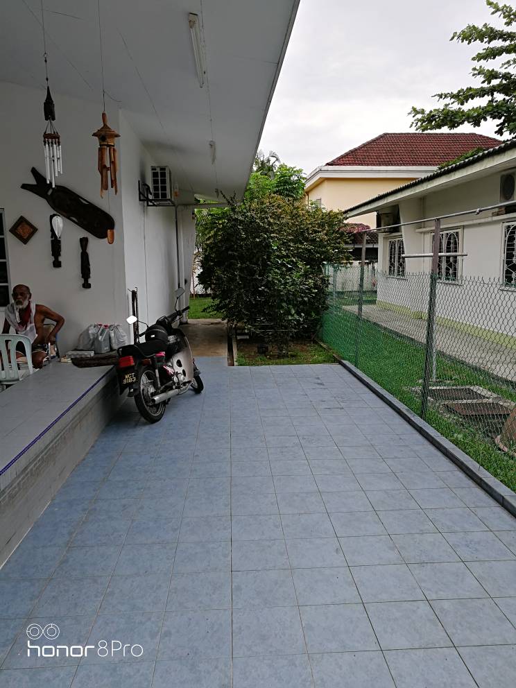 Single Storey Bungalow Jalan SS1, PJ - photo 7