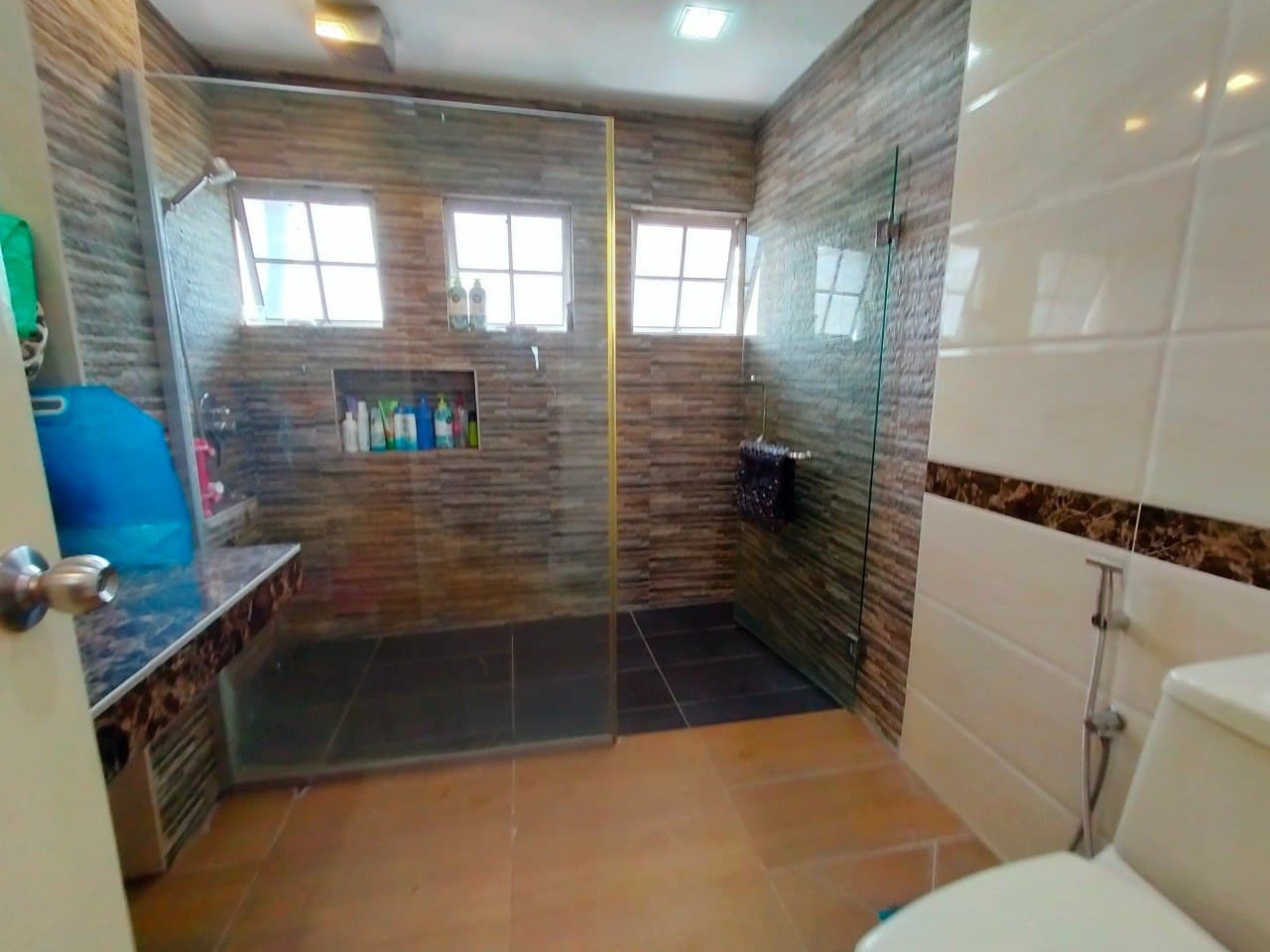 Facing Open Double Storey Section 6 Wangsa Maju - photo 9