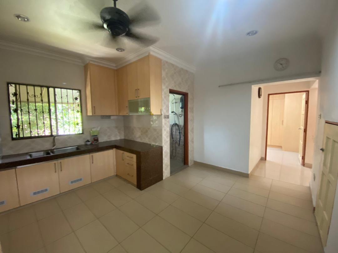 FREEHOLD TERRACE BUKIT ANTARABANGSA - photo 7