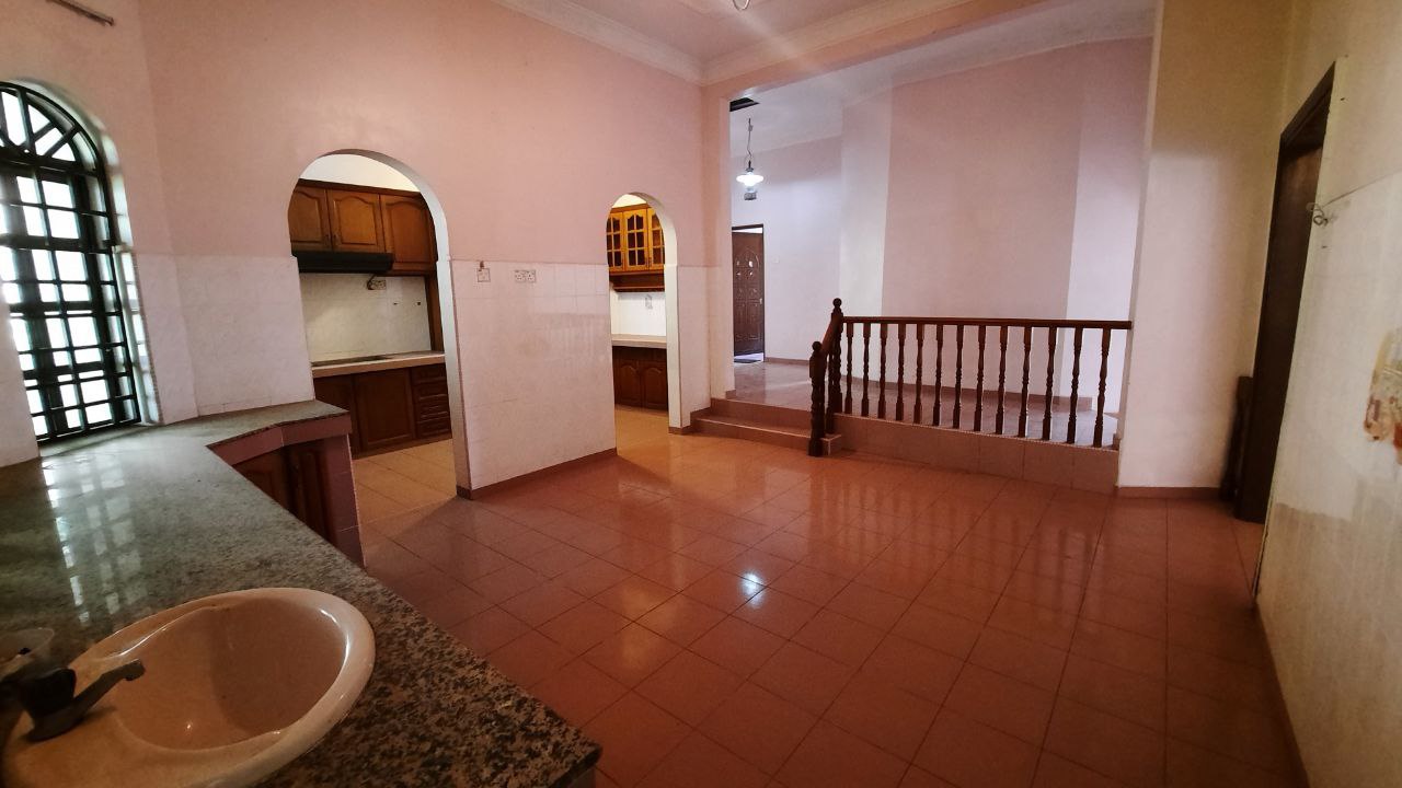 Banglo Single Storey Sungai Merab Bangi - photo 5