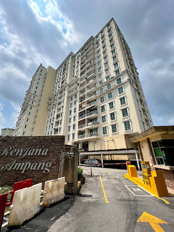 WELL MAINTAINED Renjana Condominium, Ampang - photo 7