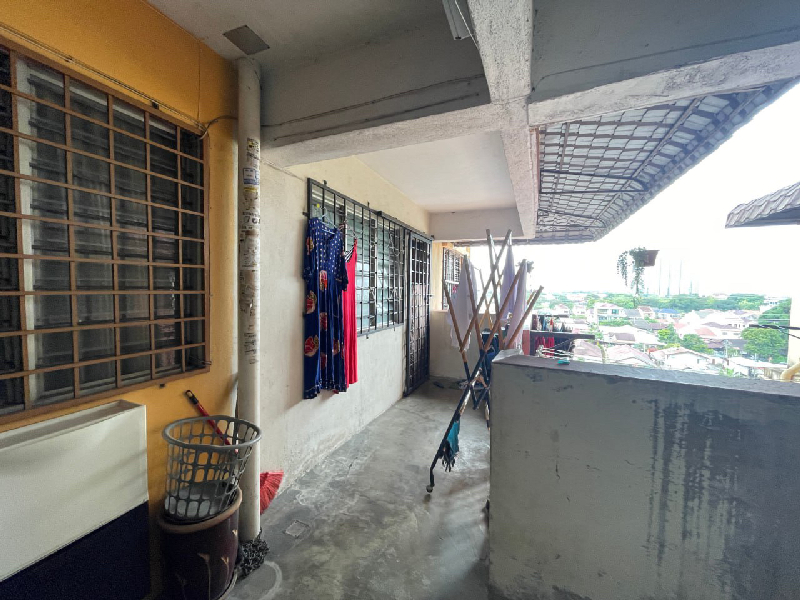  Apartment Permata Fadason, Tmn Fadason Jinjang Kepong KL - photo 9