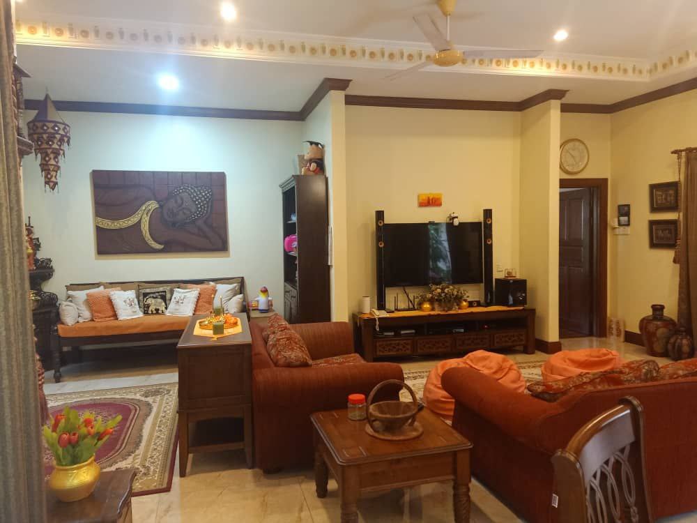 Bungalow Taman Ampang Utama - photo 11