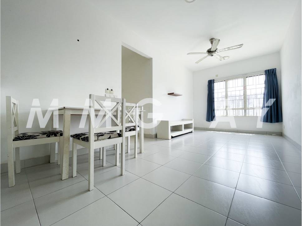 Value buy Seri intan apartment setia alam - photo 2