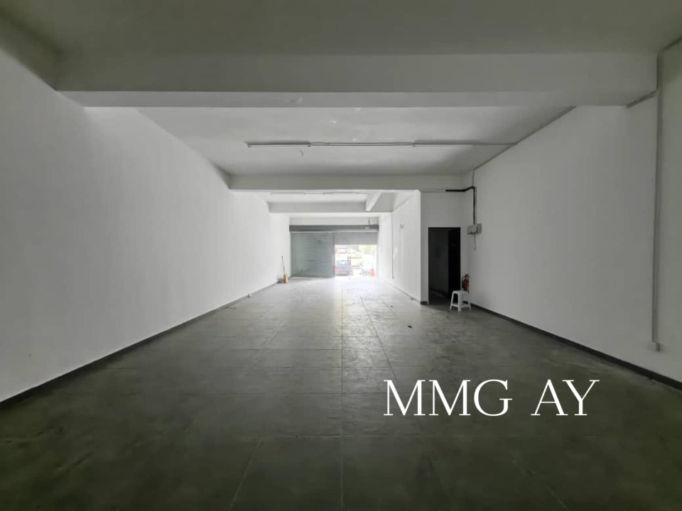 Facing main road Setia taipan 2 ground floor - photo 2