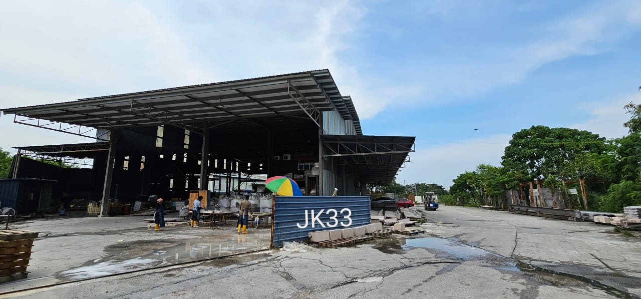 Shah Alam Kampung Subang Factory Warehouse Rent - photo 3