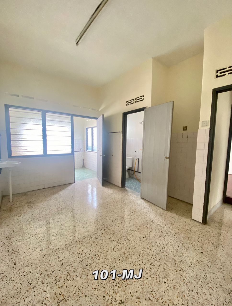 For sale taman chi liung 2 sty 22x80 klang - photo 2