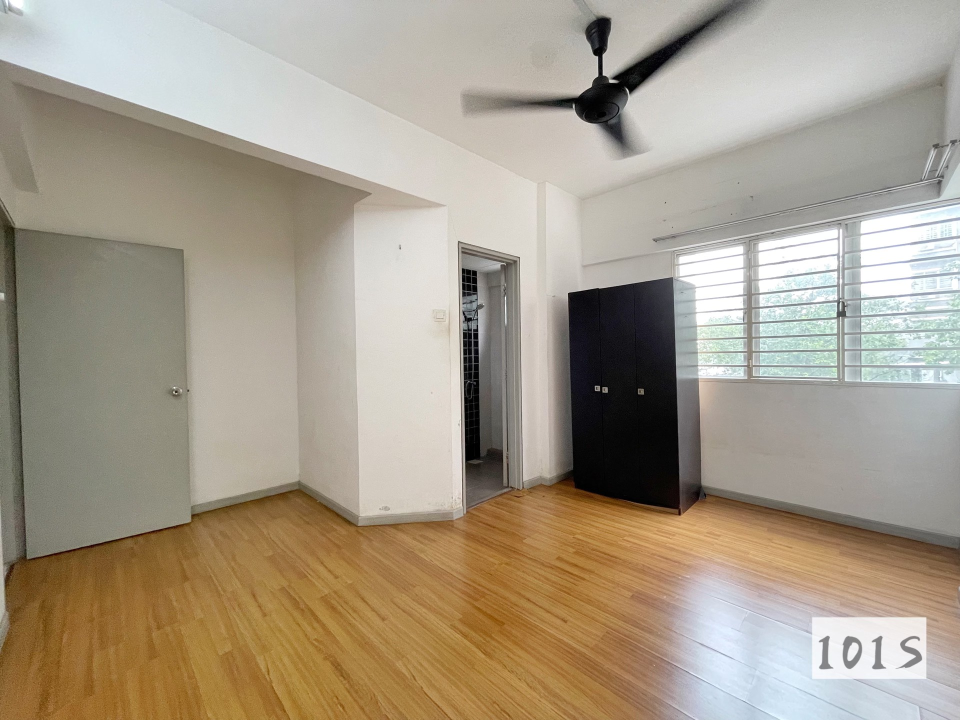 Limited unit pelangi height 2 apartment value rent - photo 9