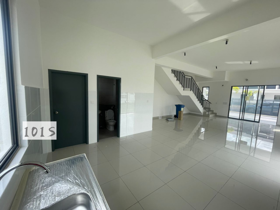 Corner unit Robin residences 2 sty 40x65 - photo 9