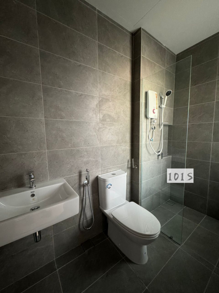 Brand new unit Tropicana aman element residences - photo 2