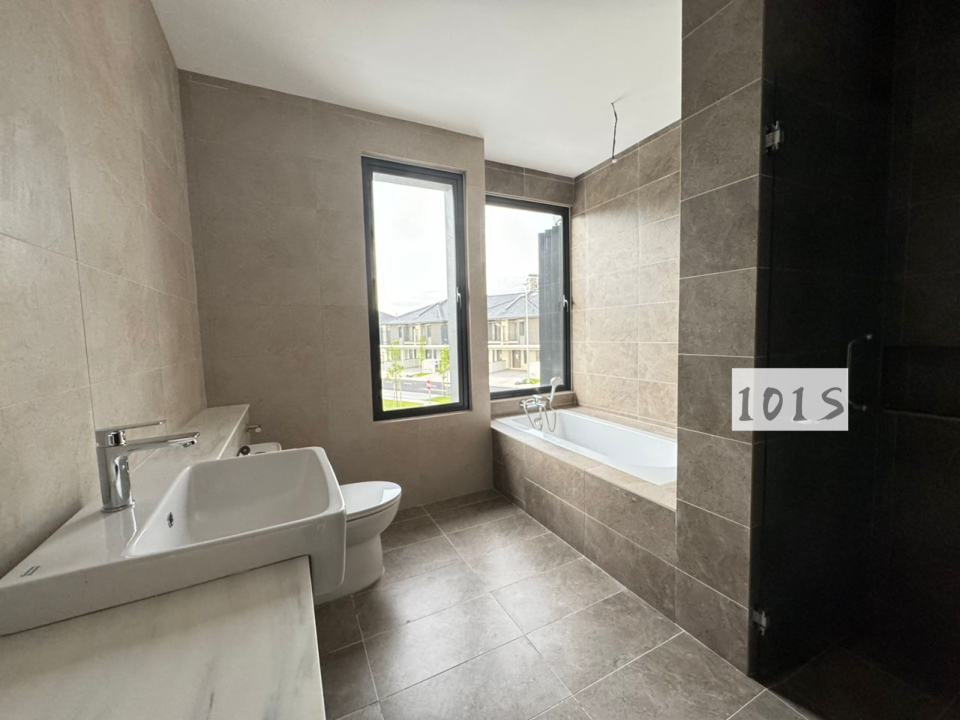 Brand new unit Tropicana aman element residences - photo 3