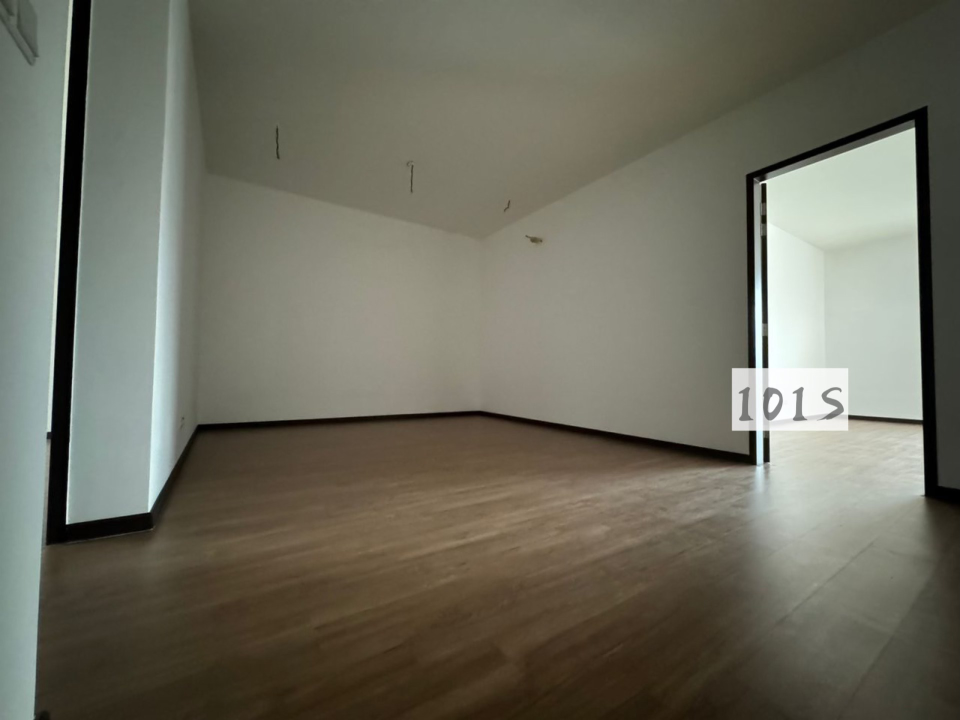 Brand new unit Tropicana aman element residences - photo 4