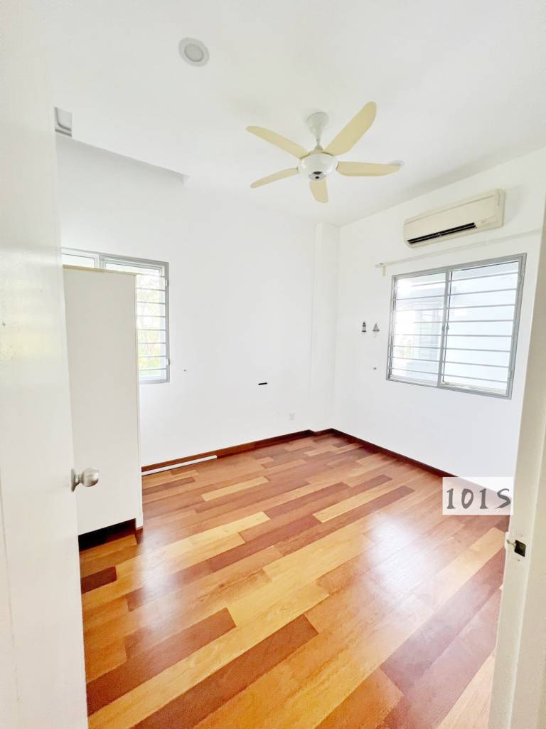 For sale Lagoon suite kota kemuning - photo 2