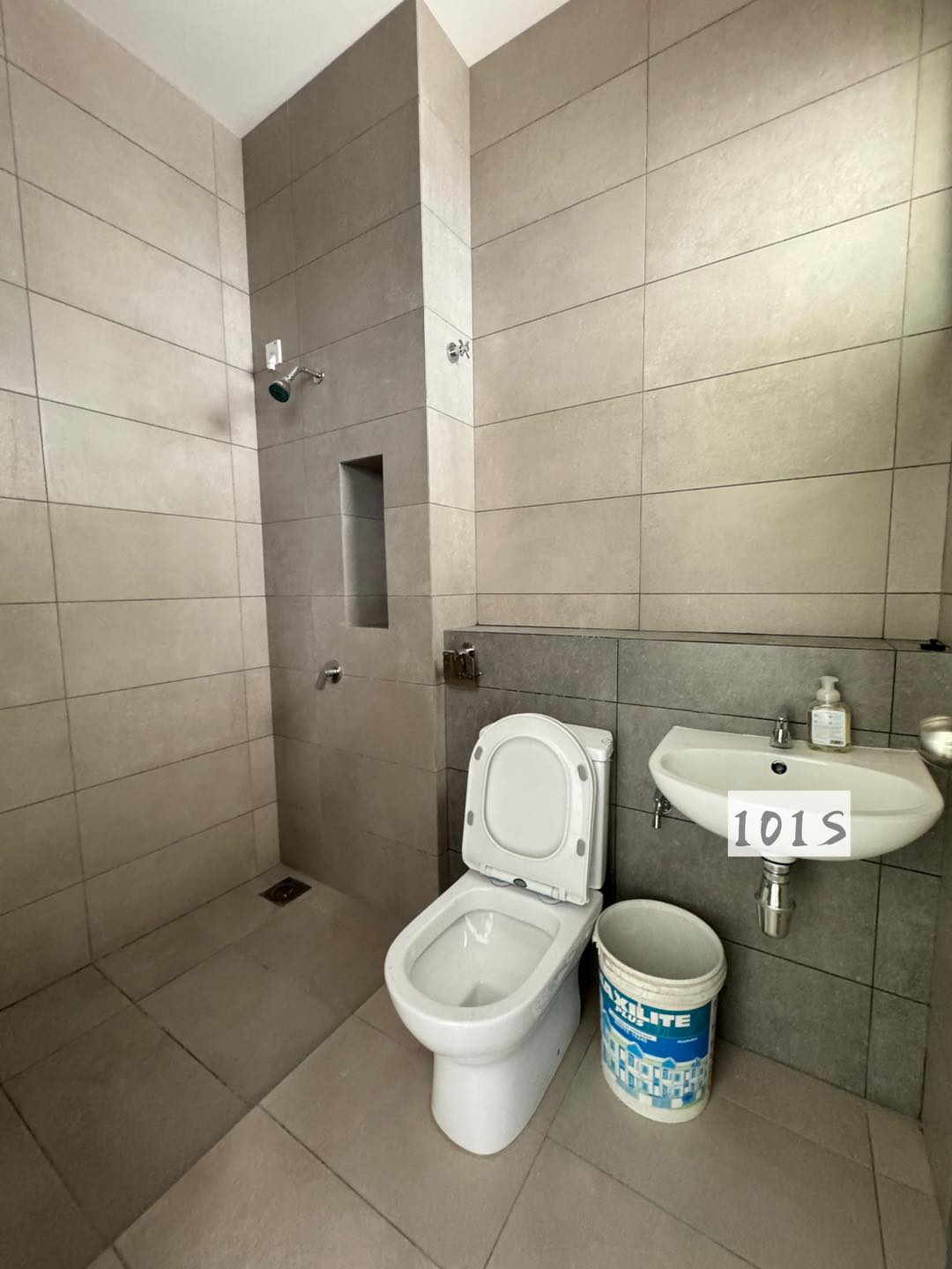 For rent Robin residences bandar rimbayu - photo 8